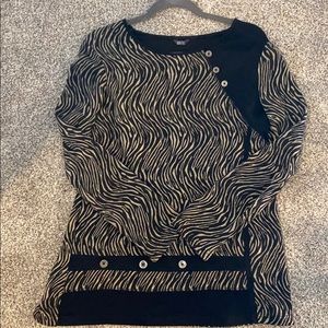 Long sleeve dress shirt